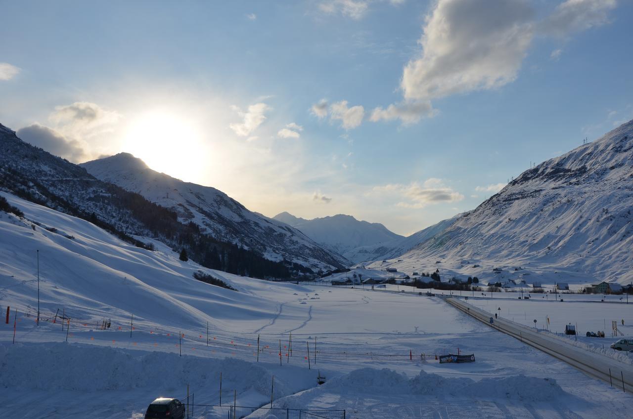 Hotel Aurora Andermatt Extérieur photo