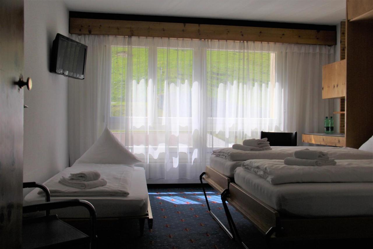 Hotel Aurora Andermatt Extérieur photo